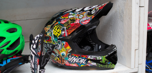 Oneal Warp 2016: Neuer Fullface-Helm für Downhill-Einsatz | Eurobike 2015