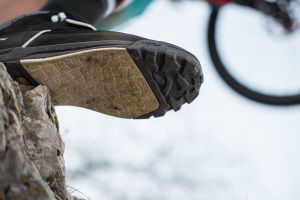 Vaude Moab: Flatpedal-Schuhe mit Profil in Green Shape