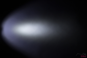 Azonic Bonanza: MTB-Lampe mit 1.600 Lumen im Test