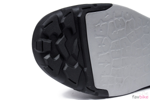 Vaude Moab Mid STX AM & Vaude Moab Low AM: Hochwertige Flatpedal-Schuhe im Test