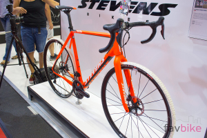 Stevens Super Prestige 2018: Carbon-Cyclocrosser in vielen Details optimiert [Eurobike 2017]