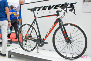 Stevens Super Prestige 2018: Carbon-Cyclocrosser in vielen Details optimiert [Eurobike 2017]